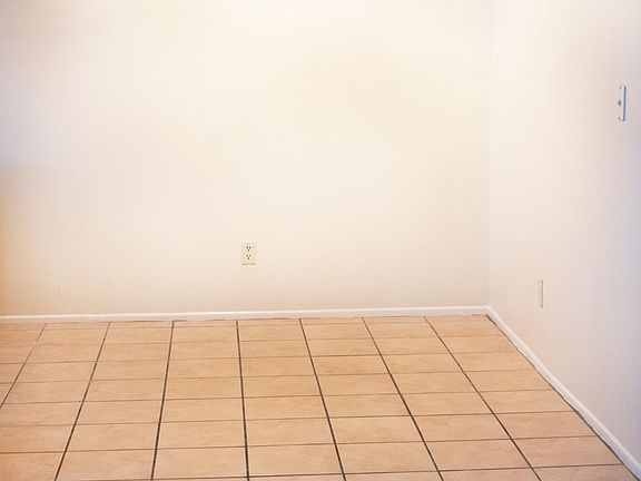 5th image of 1527 Stevens Ave APT H