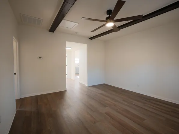 4313 Wallace St, Farmville, NC 27828