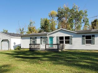 6815 Natures Nest Rd, Vassar, MI 48768