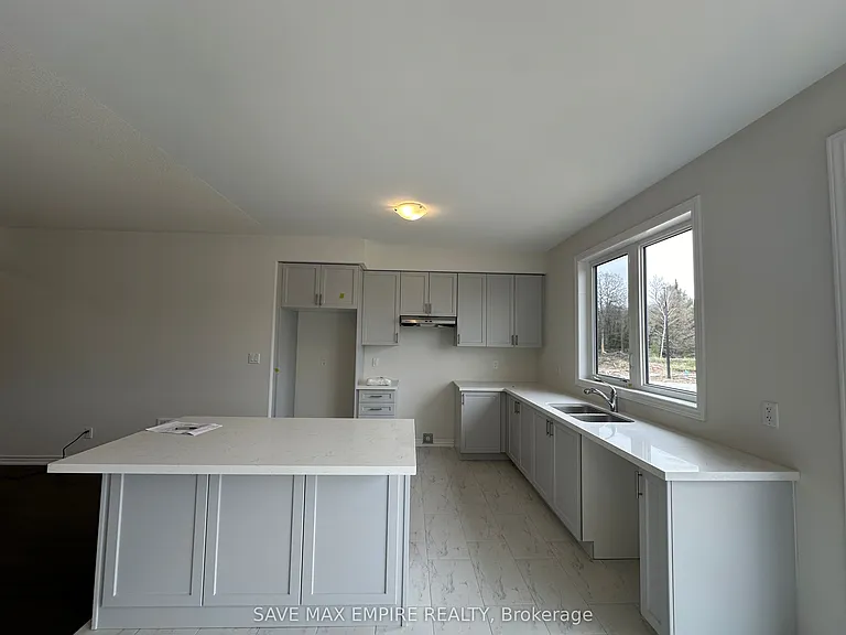 3 Tran St — Photo 7