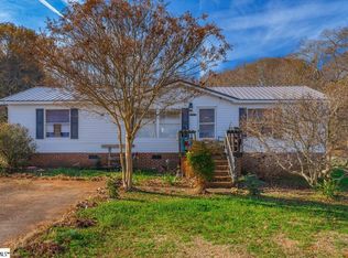 211 Wagon Ct, Fountain Inn, SC 29644