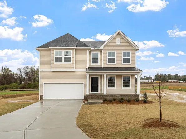 70 Alice Trace Pl #32, Angier, NC 27501