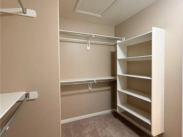 212 Horizon Peak Dr — Photo 26
