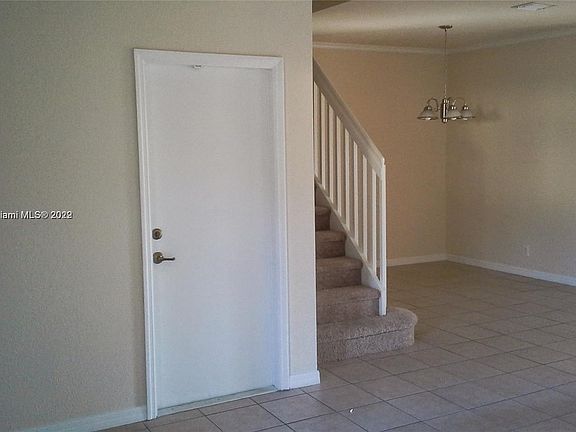 3rd image of 11322 NW 33rd St