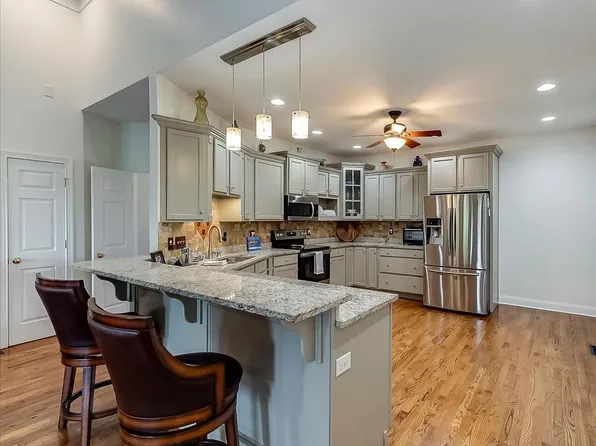 1231 Denney Dr, Lawrenceburg, KY 40342