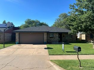 2312 92nd St, Lubbock, TX 79423