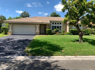 9840 NW 28th Ct, Pompano Beach, FL 33065
