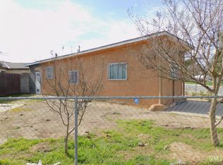 726 Brown St, Bakersfield, CA 93305