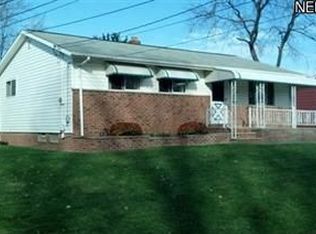 13650 Heatherwood Dr, Brookpark, OH