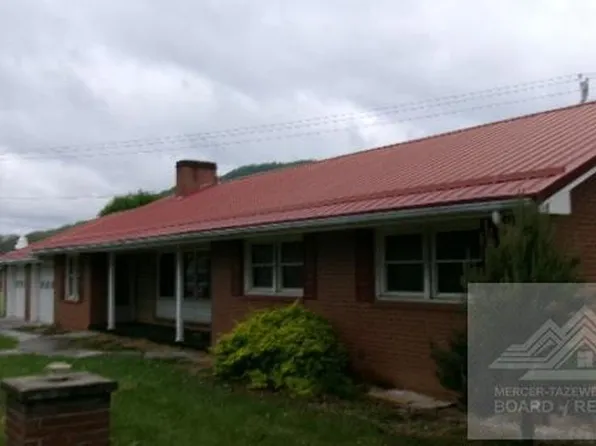 187 Water St, Peterstown, WV 24963