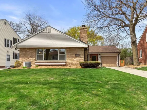 336 East Van Norman AVENUE, Milwaukee, WI 53207