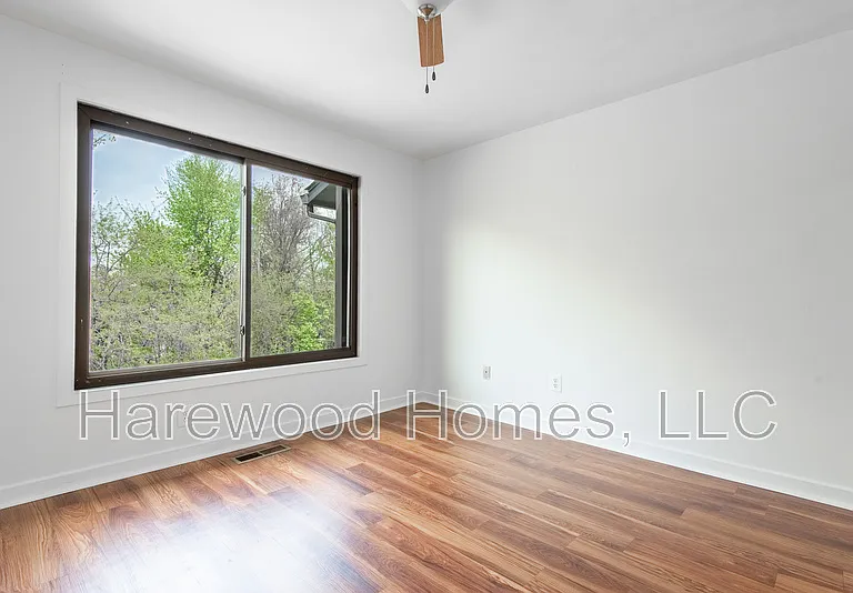 18153 Tunstall Dr #1 — Photo 24