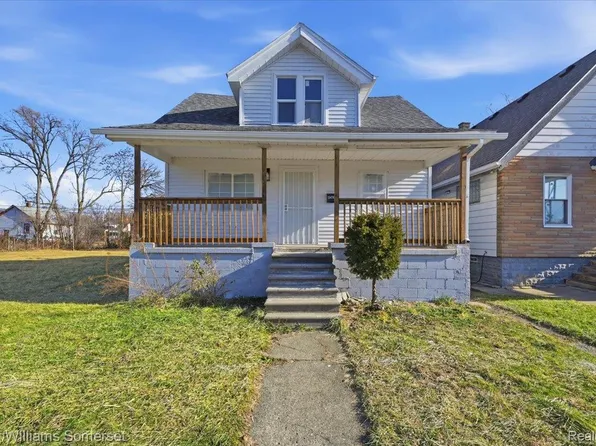 15476 Fairfield St, Detroit, MI 48238