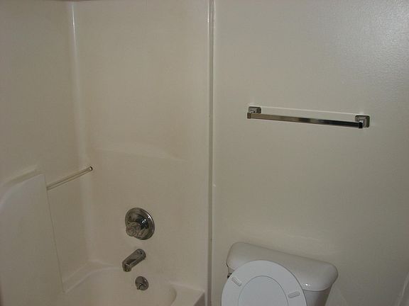 3rd image of 363 Lafayette Point Cir
