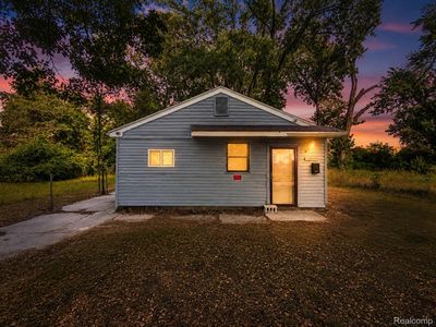 15344 Blackstone St, Detroit, MI, 48223