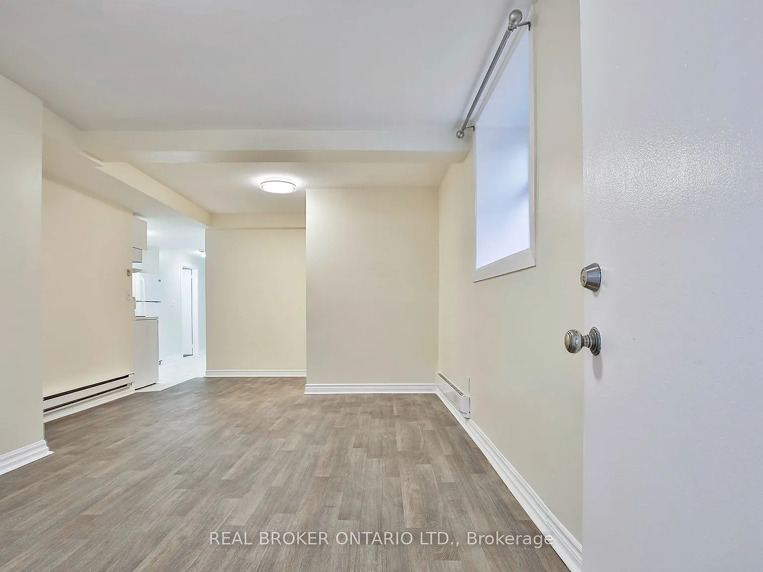 3 bed, $2,650 — Photo 4