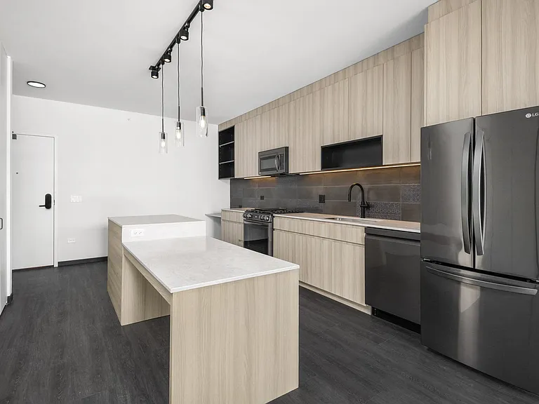 Parq Fulton — Photo 44