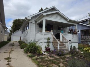 1230 N 18th St, Manitowoc, WI 54220