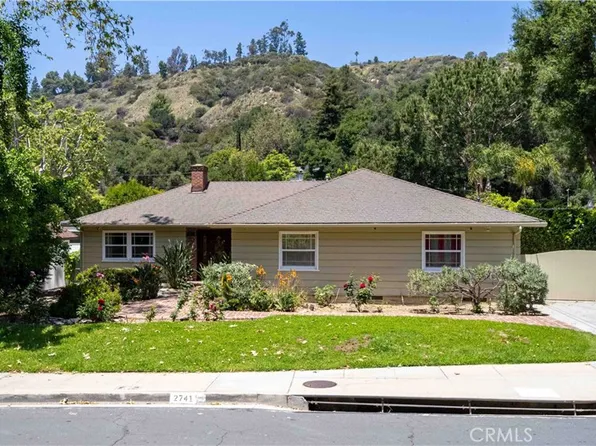 2741 E Glenoaks Blvd, Glendale, CA 91206