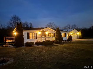 18096 Monroe Rd #453, Paris, MO 65275