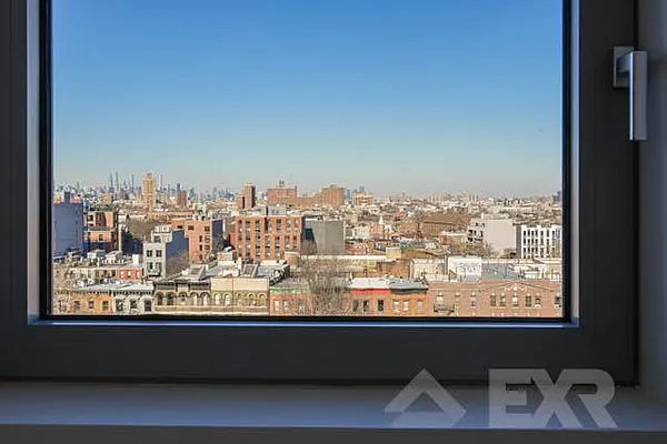 Rented by EXR | media 7