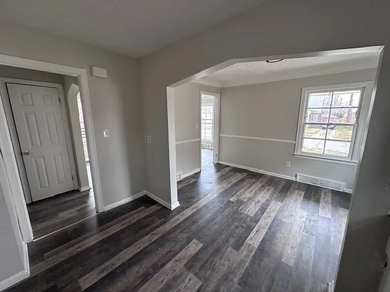 11494 Wayburn St — Photo 9
