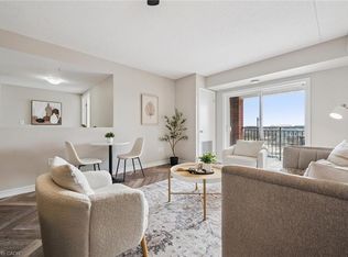 60 Lynnmore St #313, Guelph, ON