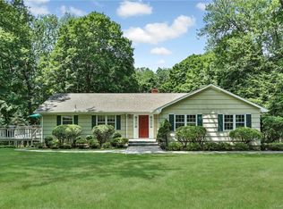 7 Skyview Dr, Armonk, NY 10504