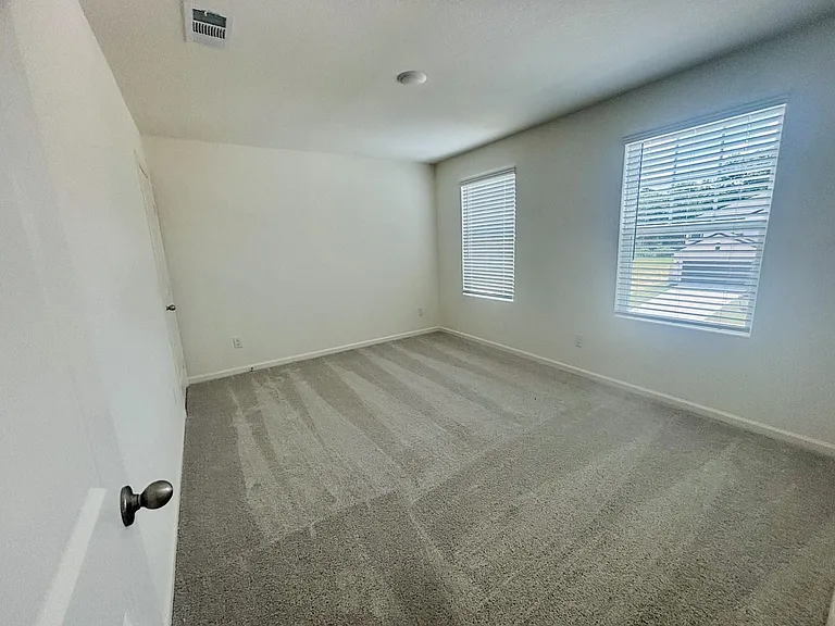 9445 Beryl Ln — Photo 11
