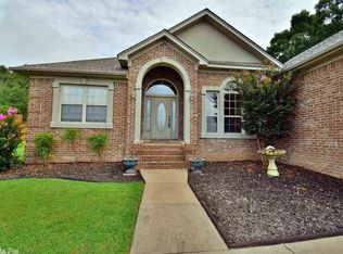 18 Chetay Ln, Cabot, AR 72023