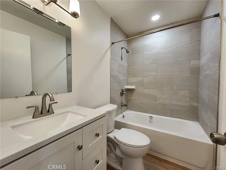 2013 S Brentwood Dr — Photo 16