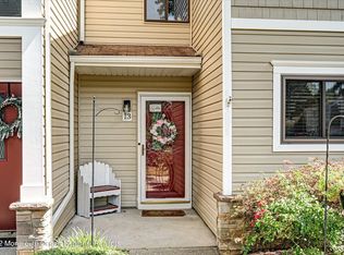 13 Carol Ct, Tinton Falls, NJ 07724