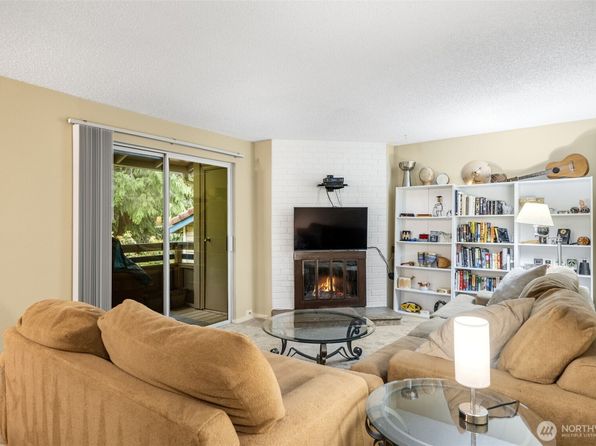 17532 150th Court SE #M8, Renton, WA 98058