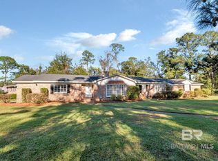302 Springwood Dr N, Mobile, AL 36608