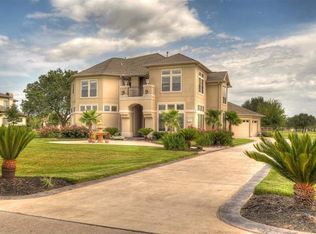 32611 Windsor Ter, Weston Lakes, TX 77441