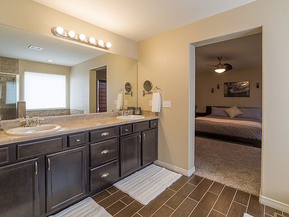 Attached 5PC Master Bath