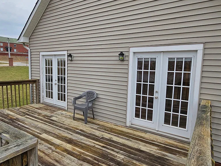 915 Nottingham Dr — Photo 22