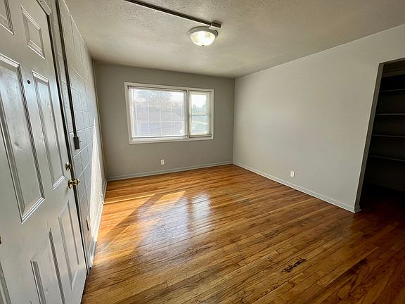 4th image of 4502-4506 N 49th St #45069