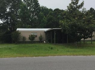 2215 Crossroads Rd, Lucedale, MS 39452