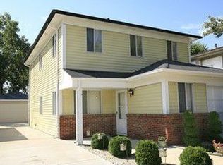 503 Old Stone Rd, Bolingbrook, IL 60440