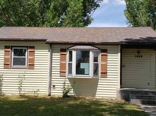 1409 Charles Ave, Worland, WY 82401