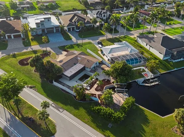 5304 Bayshore AVE, CAPE CORAL, FL 33904