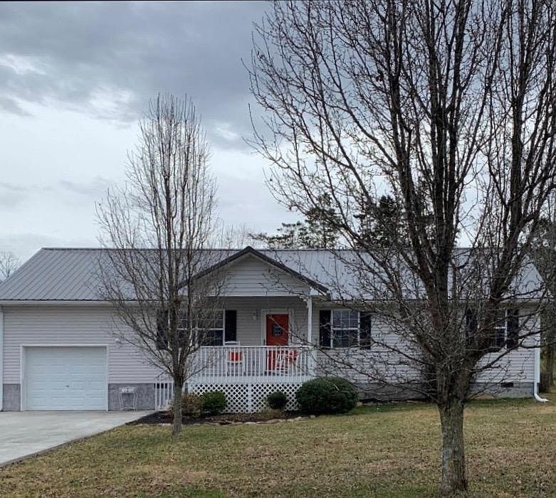 473 Clover Cir, Jacksboro, TN 37757 Zillow