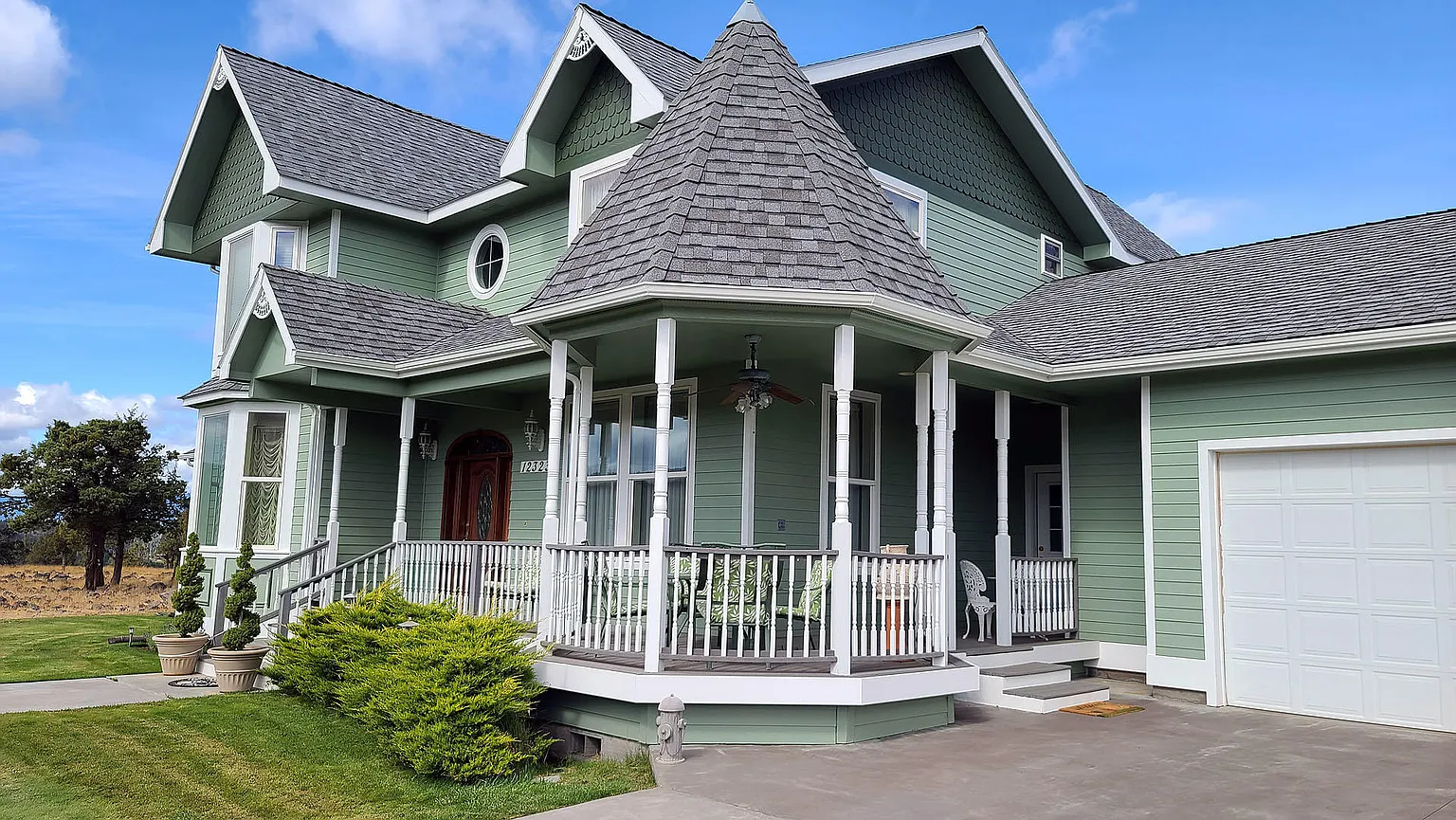 12323 Cedar Trl photo 1