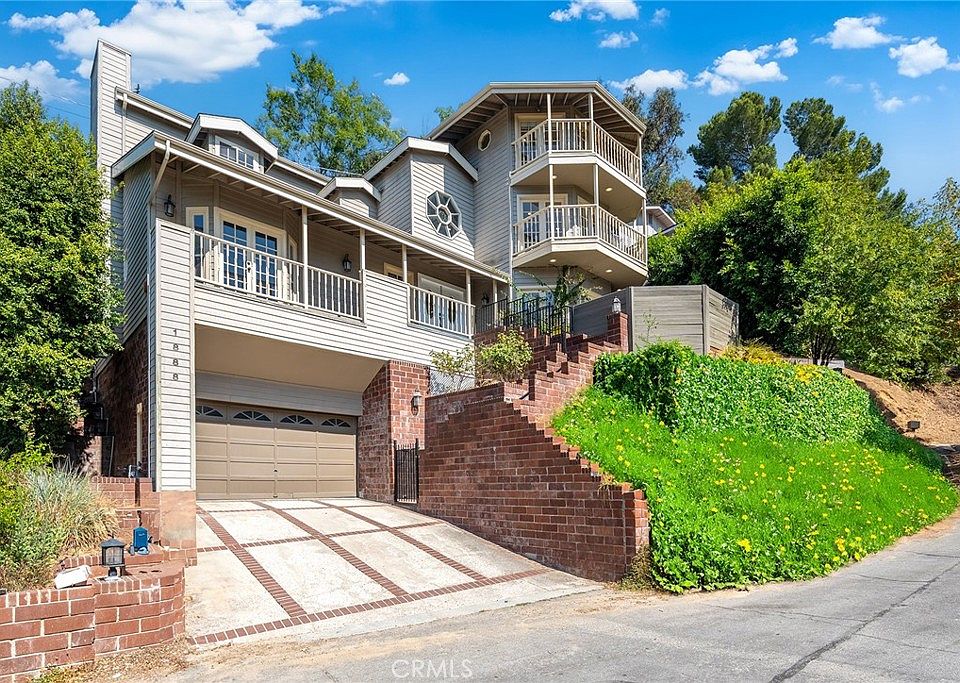 1st image of 1888 Kaweah Dr