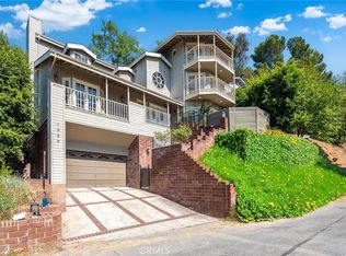 1888 Kaweah Dr, Pasadena, CA 91105