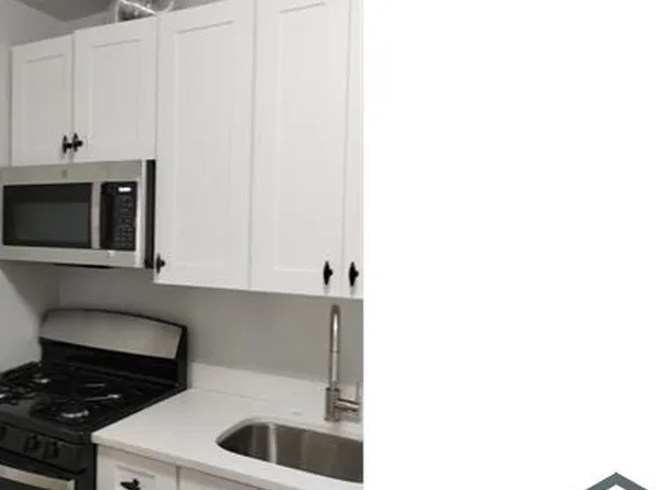48 Stillwater Ave, Stamford, CT 06902