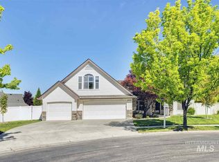 2230 E Horse Crk, Meridian, ID 83642