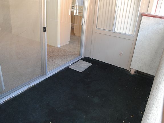 3rd image of 5432 Adobe Falls Rd Unit 3