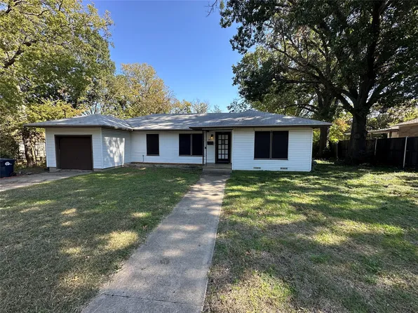 1014 Hillcrest St, Denton, TX 76201